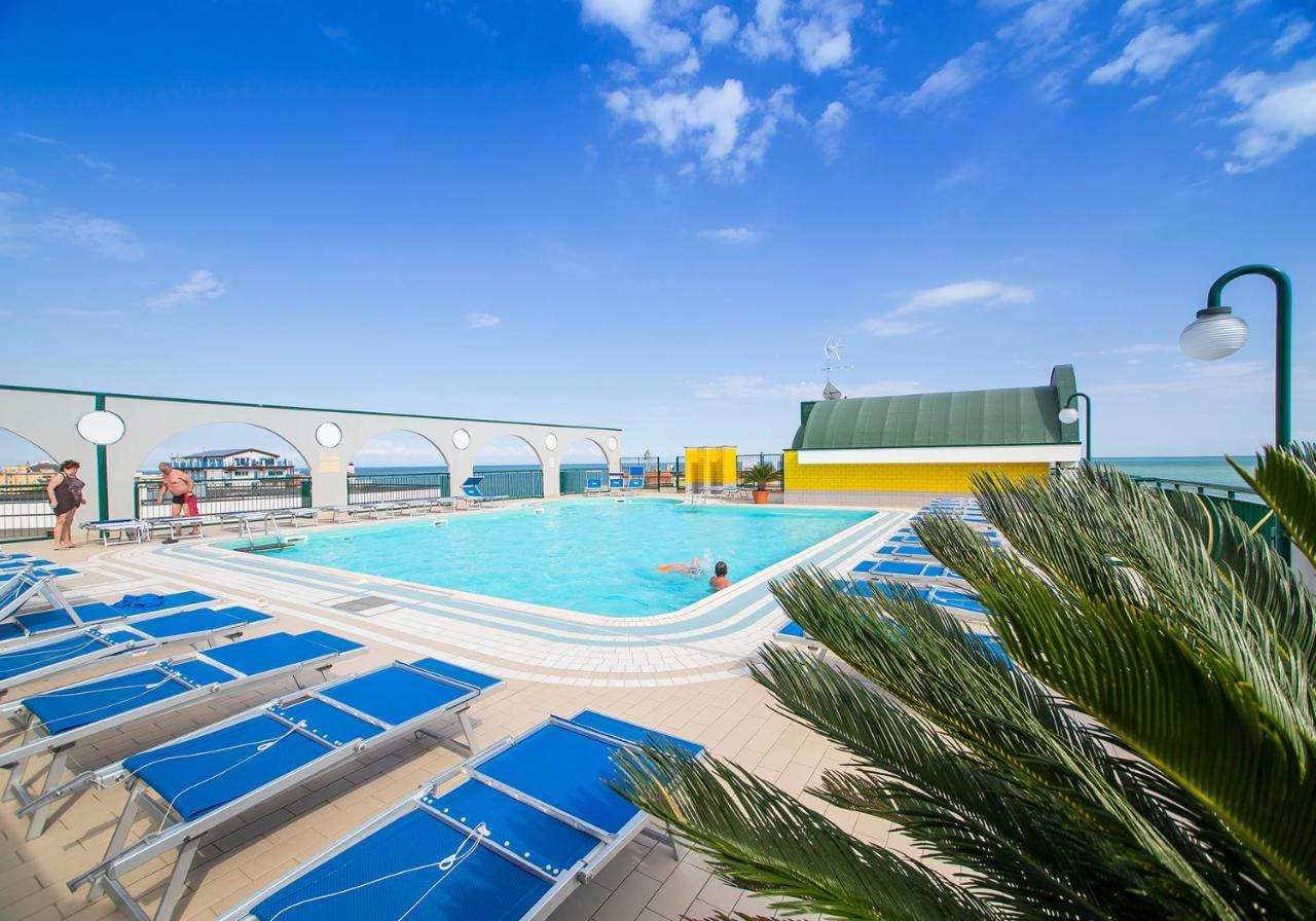Cristoforo Colombo Apartment Caorle Exterior foto